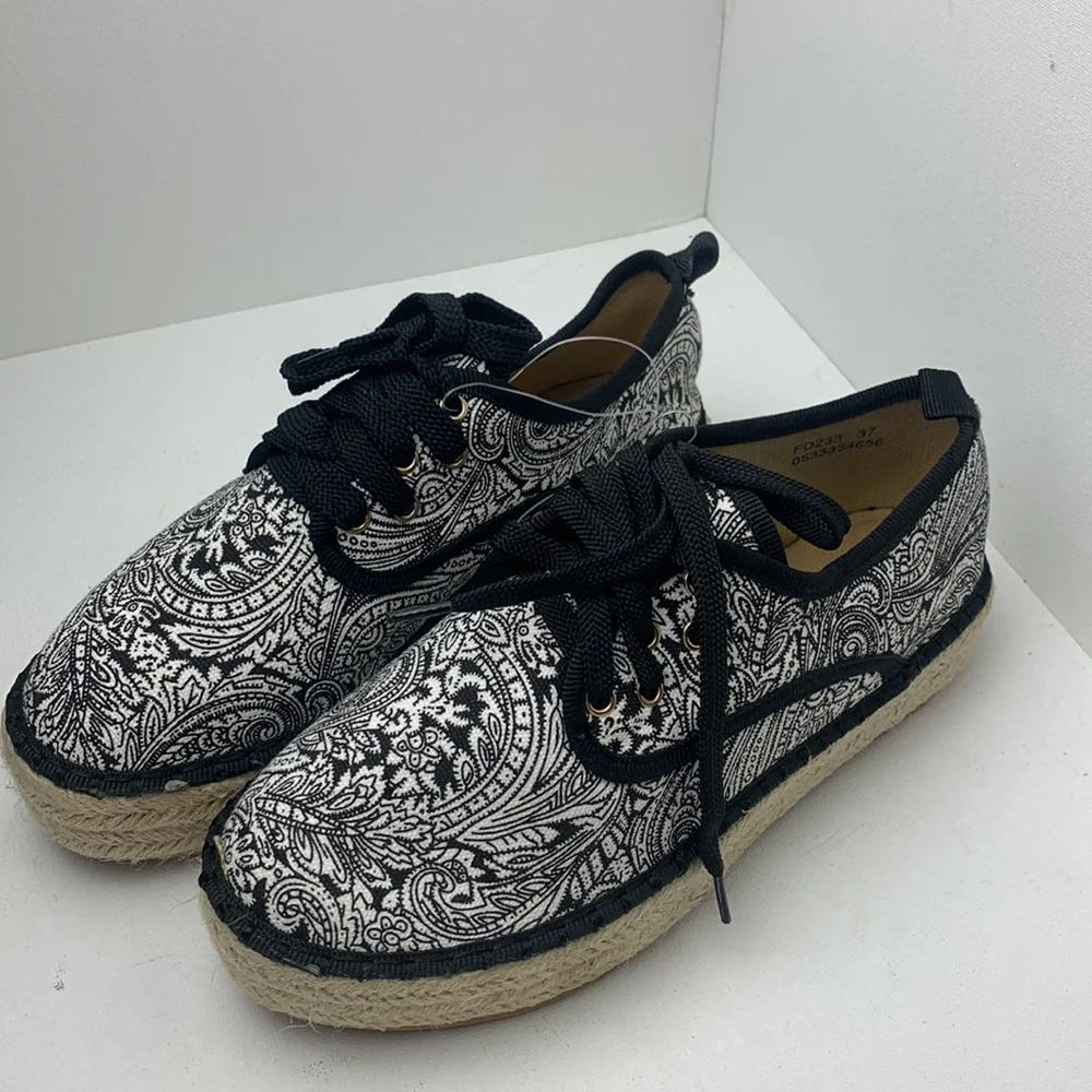 women shoes from‎ Catisa, size 37,US6.5 Rhinestone Fashion/Oxford